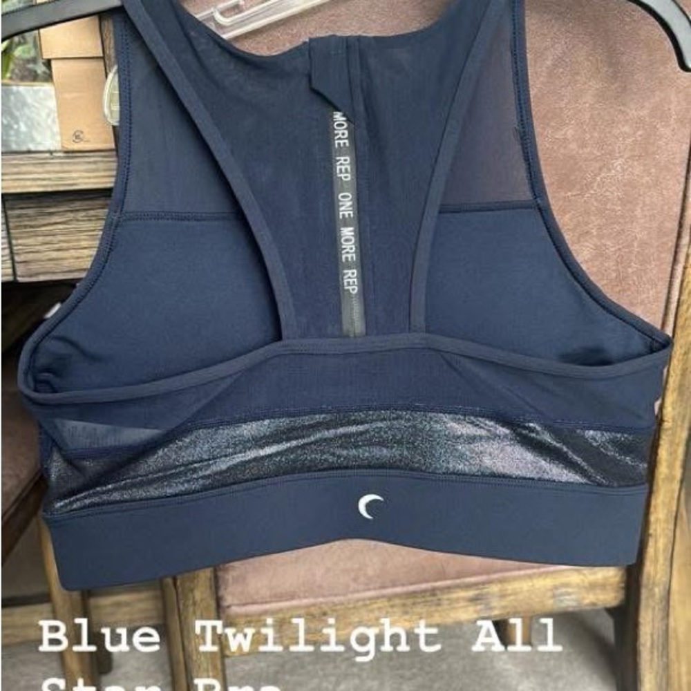 ZYIA Active Sports Bra Set of Support - XL - Picture 3 of 10